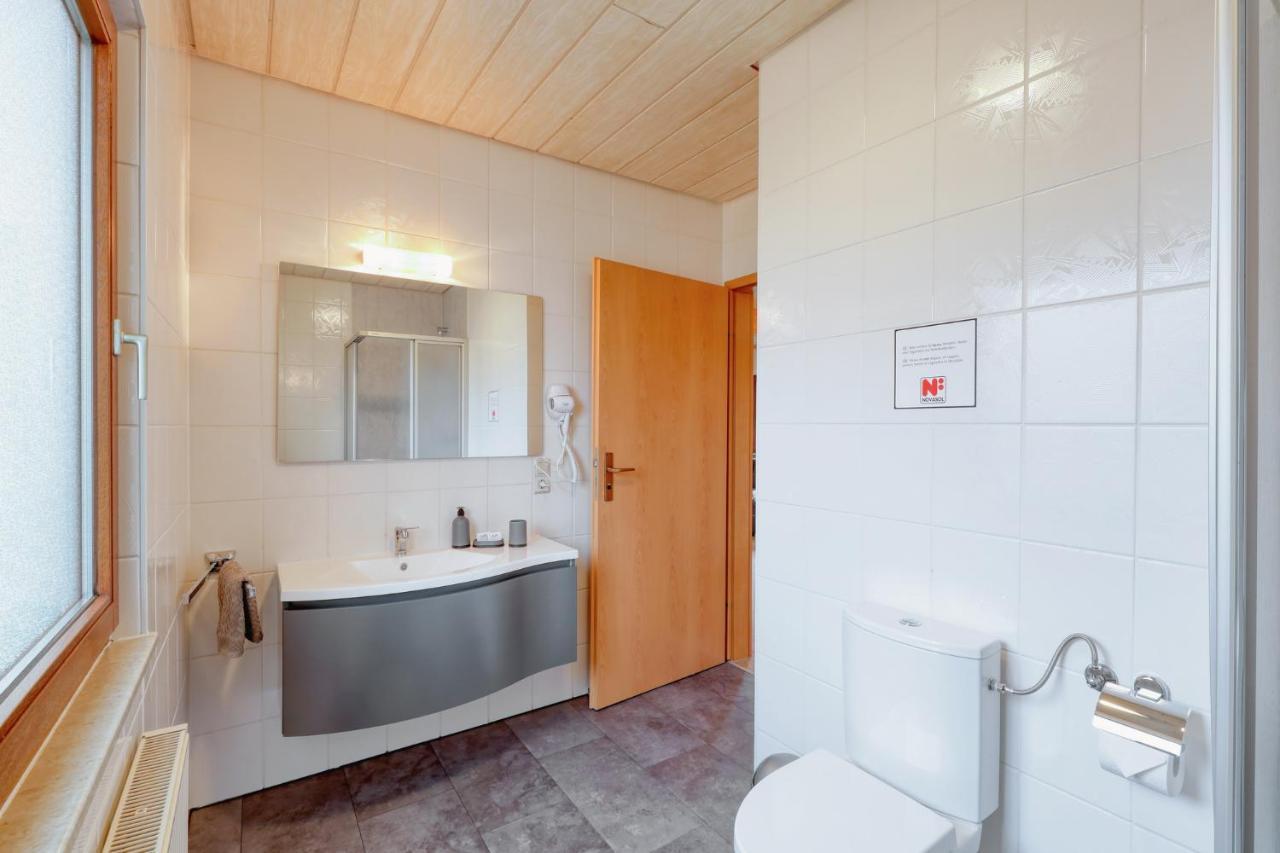 Seepark Kirchheim Ferienhaus Bei Nina Mit Sauna 外观 照片